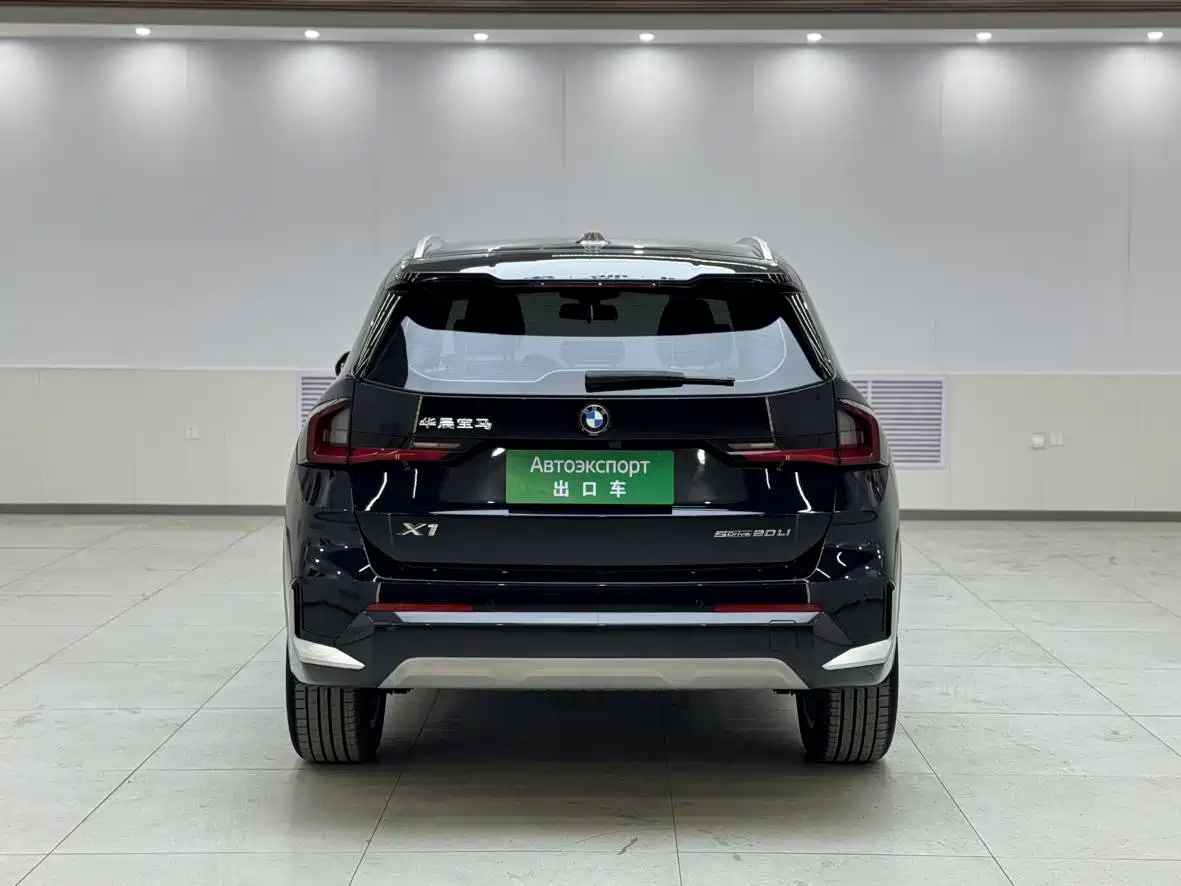 BMW X1 2023 sDrive20Li X Design Package фото 5