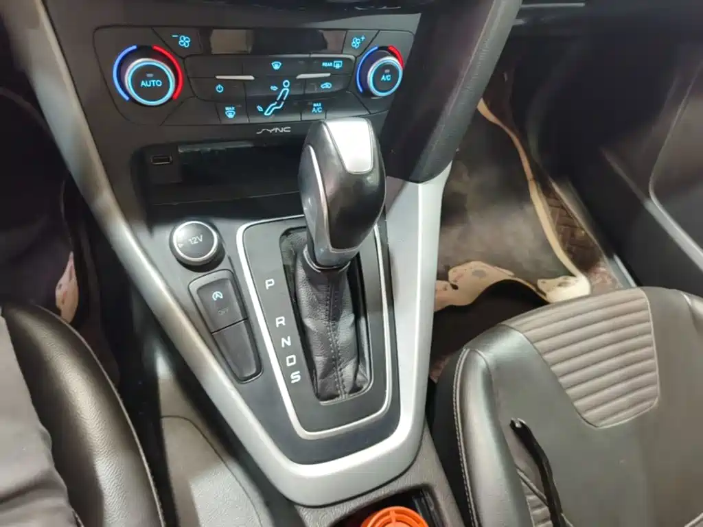 Photo 14 - Ford Focus