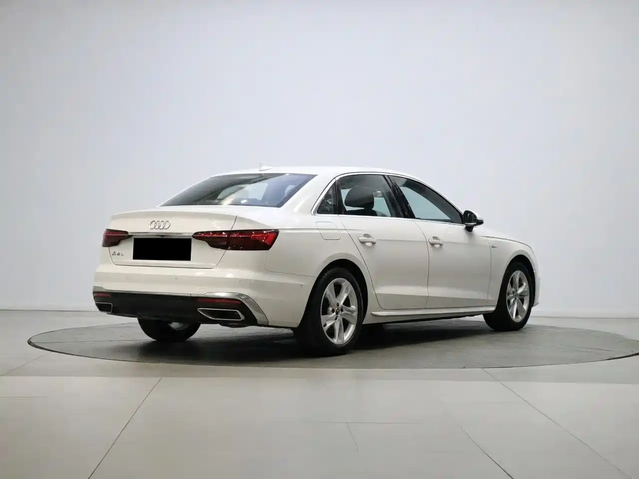 Audi A4L 2020 40 TFSI Fashion Dynamic Edition фото 4