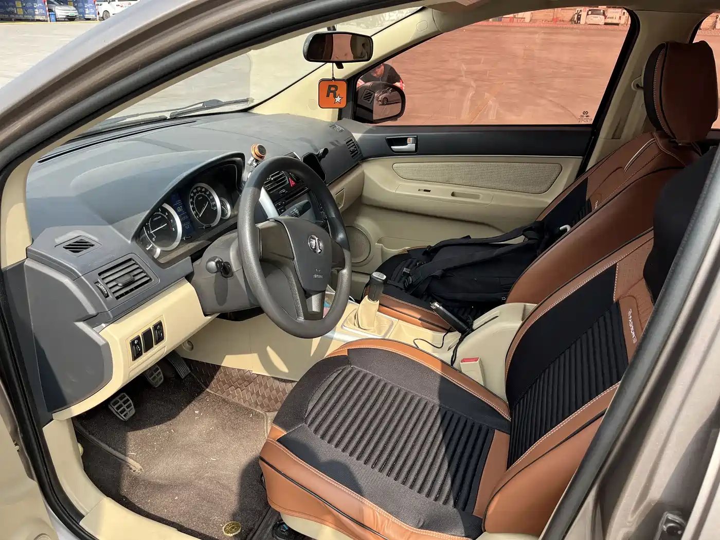 BAIC E-Series 2015 2013 Sedan 1.3L Manual Special Offer Edition