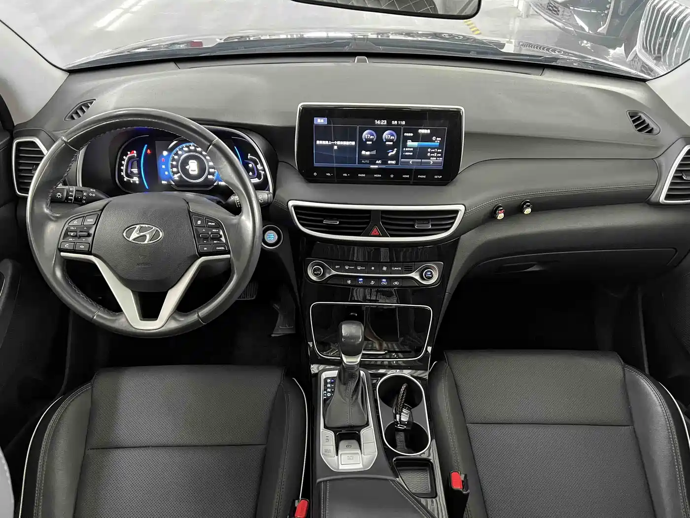 Hyundai Tucson 2019 280TGDi Dual-clutch 2WD Fashion Edition China VI фото 18