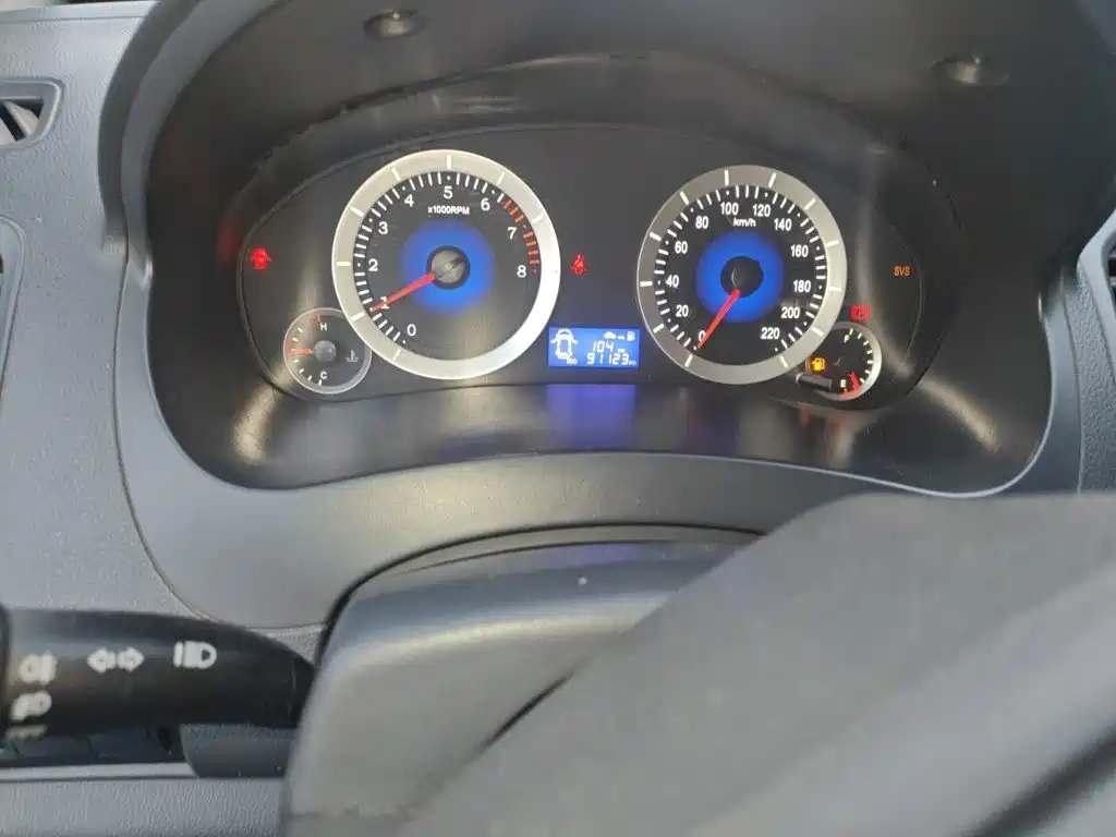 Geely King Kong 2014 2014 CROSS 1.5L Manual Elite