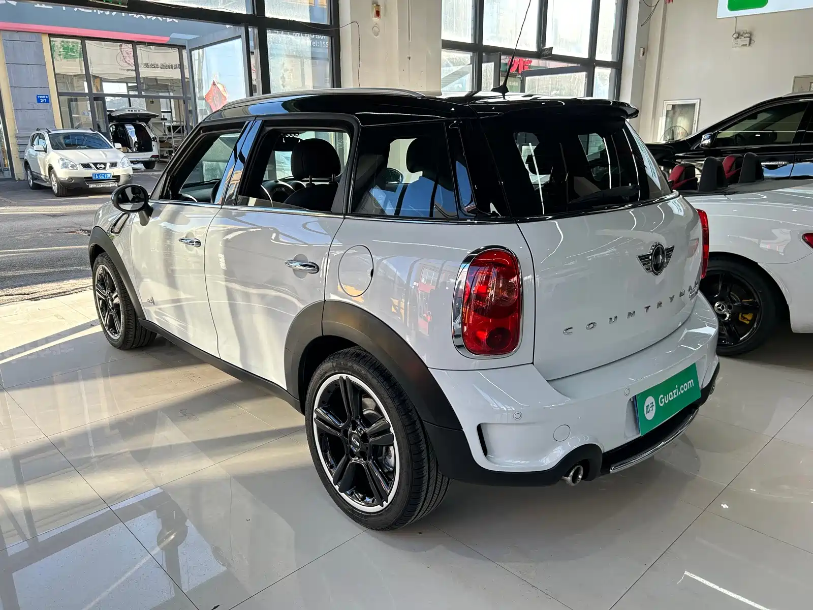 Photo 4 - MINI COUNTRYMAN