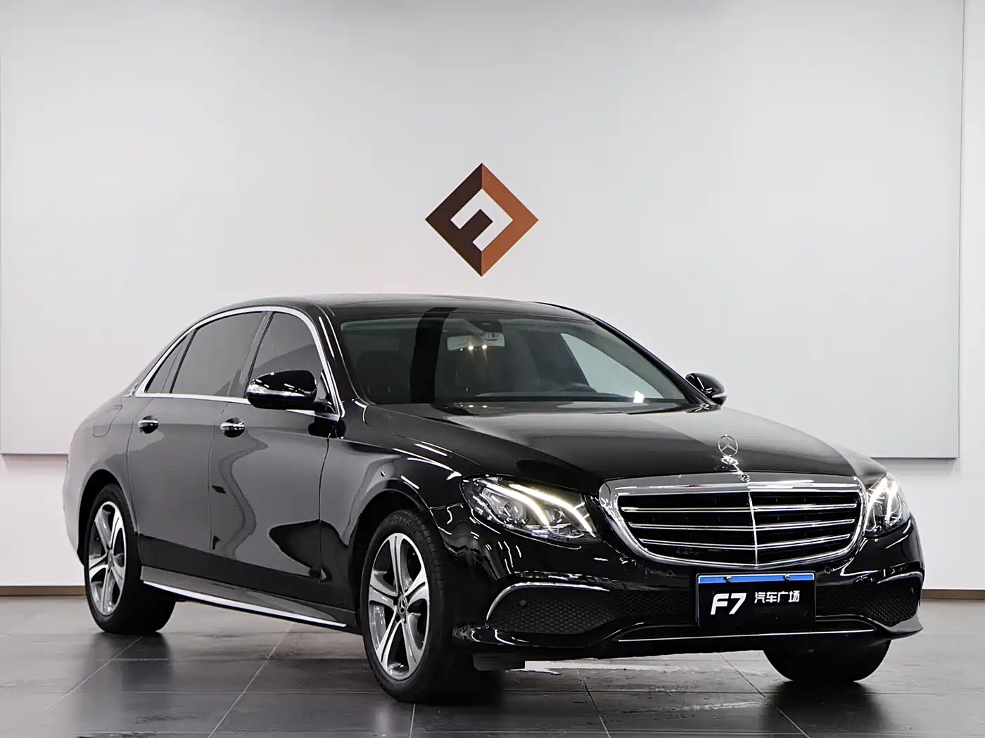 Mercedes-Benz E-Class 2019 E 260 L Sport фото 3