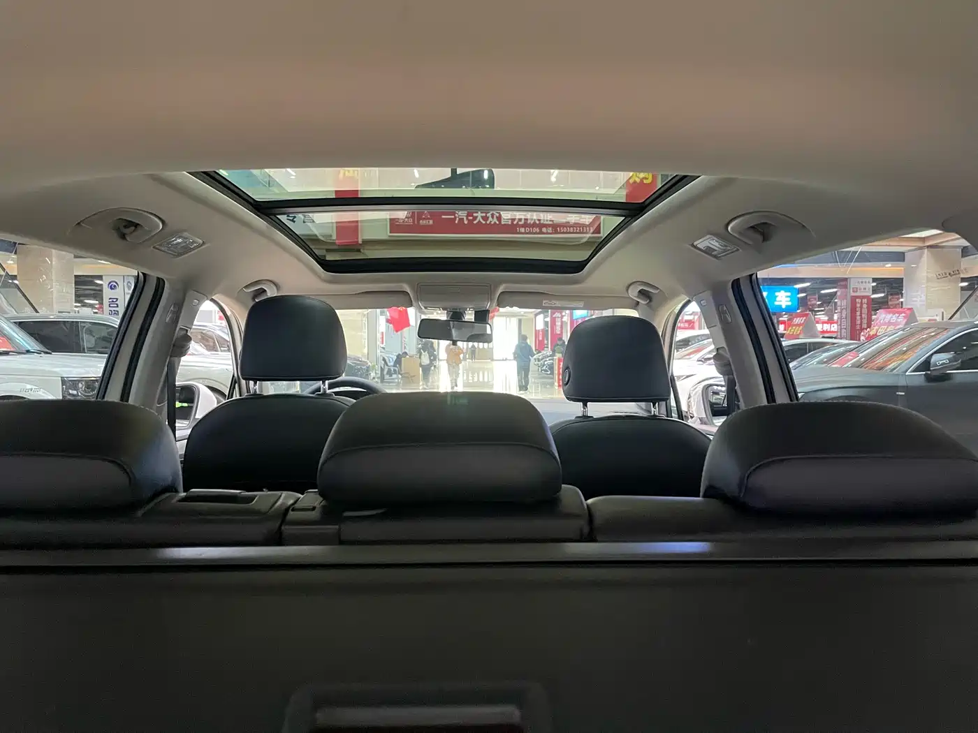 Volkswagen Tiguan L 2021 330TSI Automatic 2WD Smart фото 11