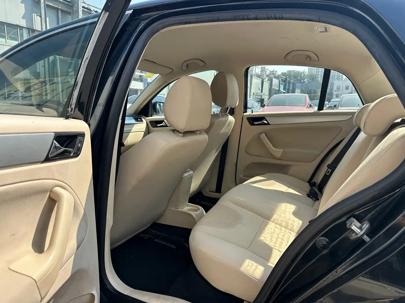 Volkswagen Bora 2012 2012 1.6L Automatic Comfort Model