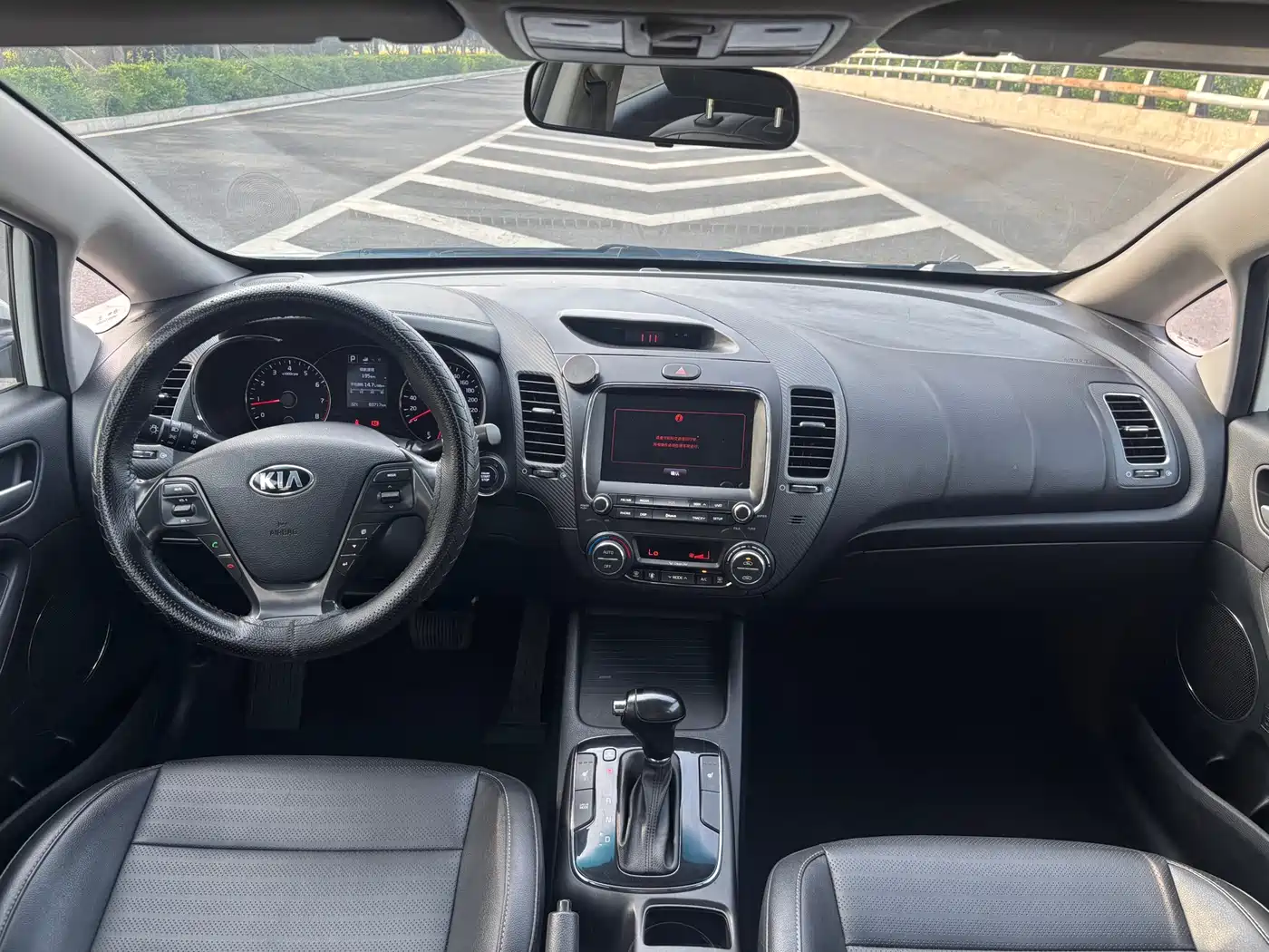 Kia K3 2017 1.6L Automatic 15th Anniversary Special GLS фото 5