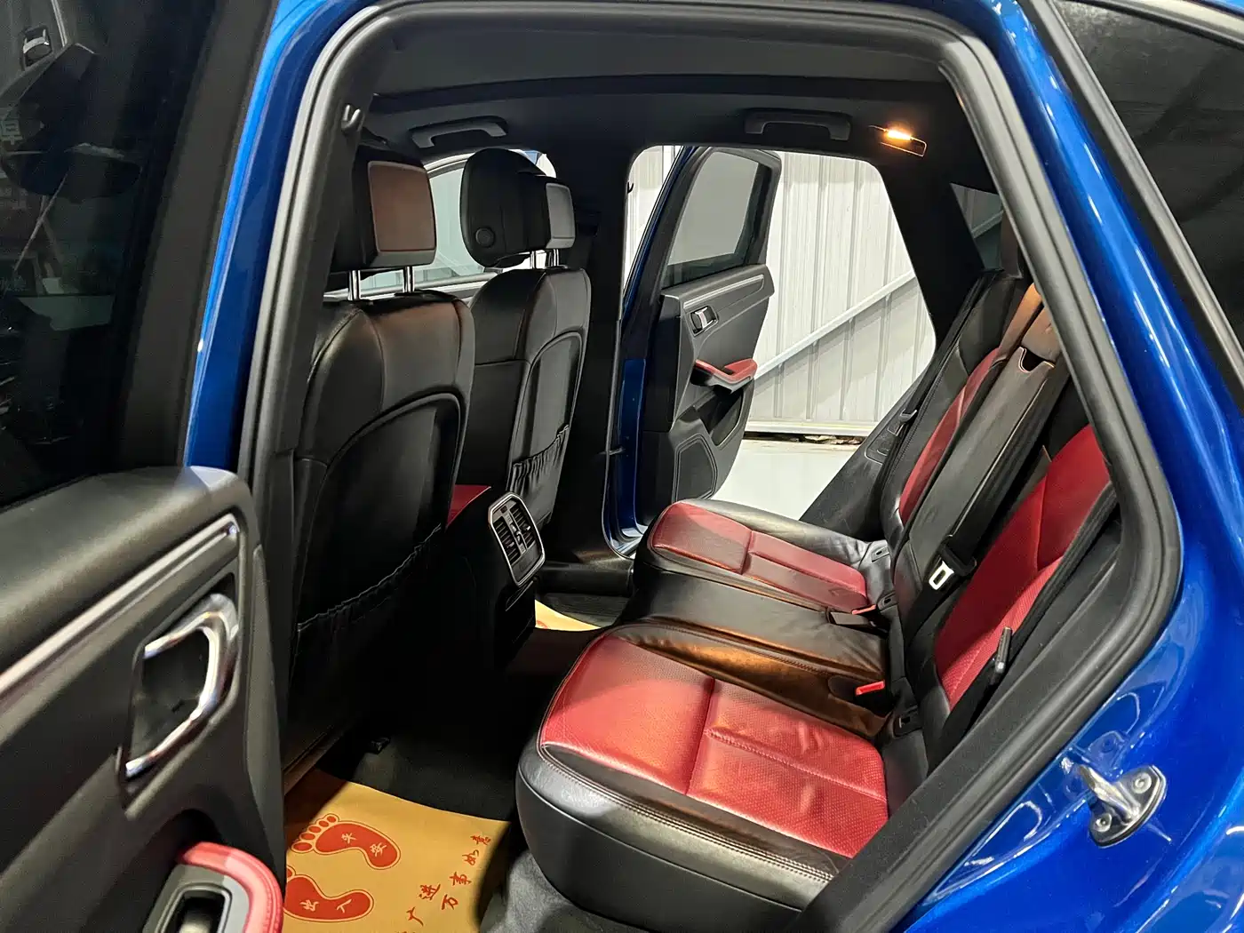 Porsche Macan 2016 Macan 2.0T фото 6