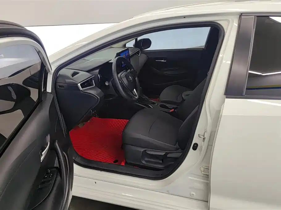 Toyota Corolla 2019 1.2T S-CVT GL Pioneer Edition фото 9
