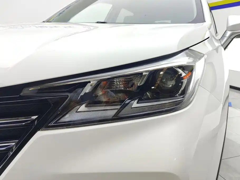 Фото 5 - Changan CS15