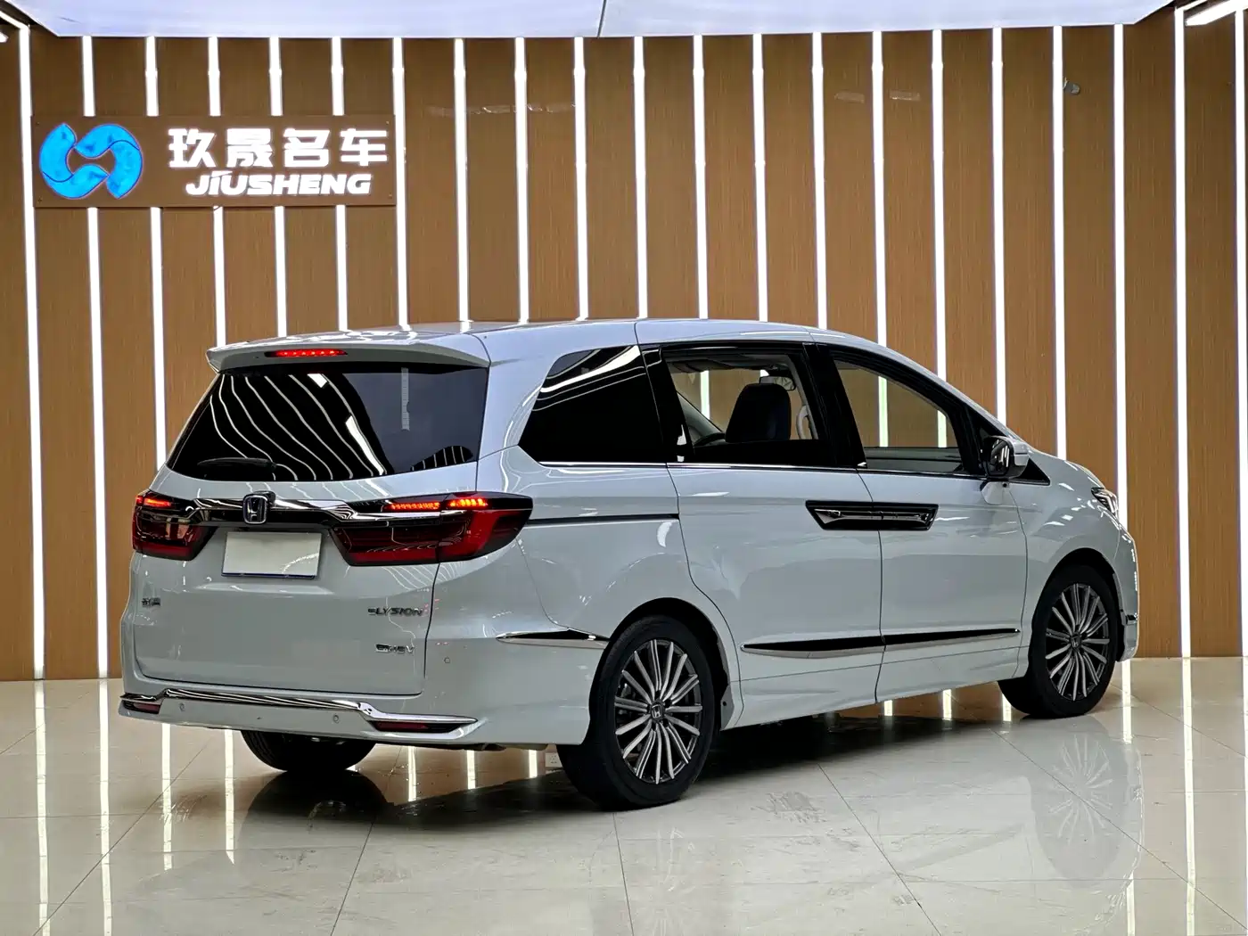 Honda Elysion 2024 2024 2.0L e:HEV Luxury Edition