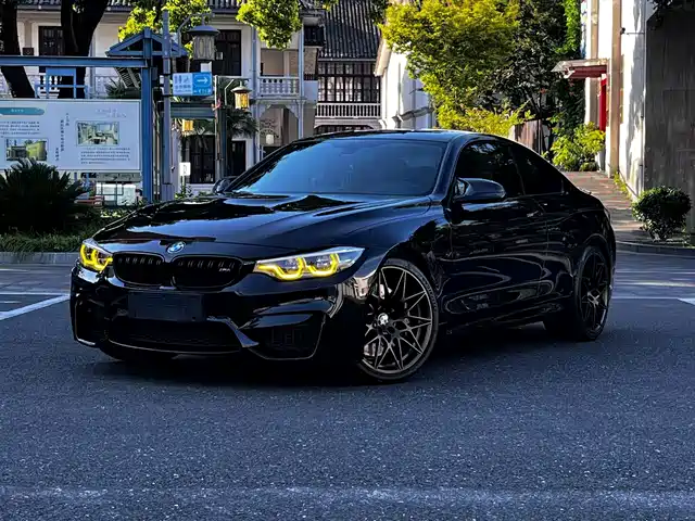 BMW M4 2019