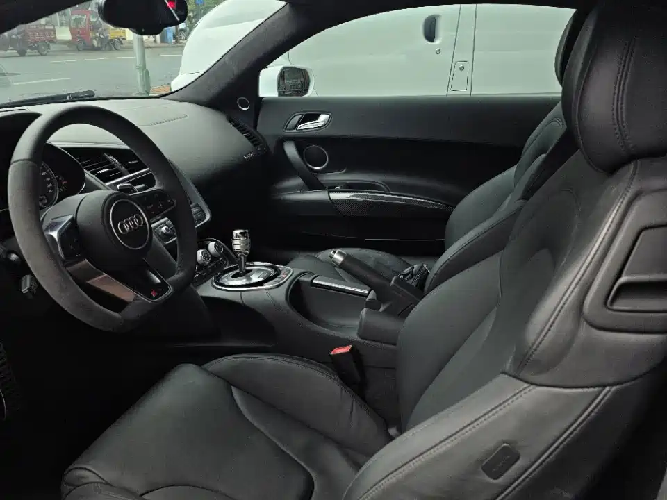 Audi R8 2015 2014 4.2 FSI quattro