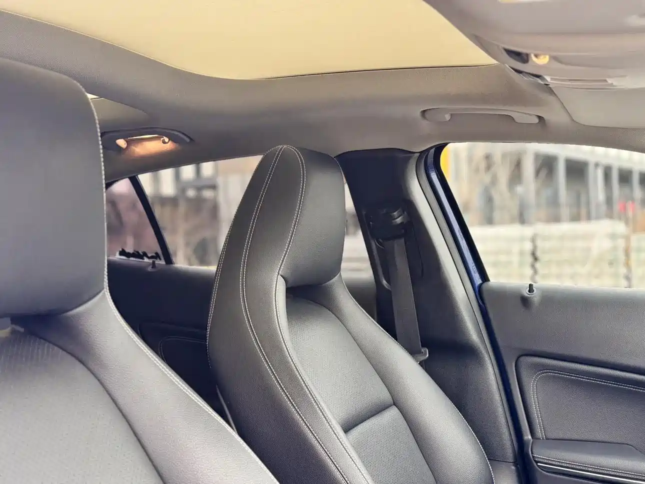 Mercedes-Benz GLA 2016 GLA 200 Dynamic фото 11