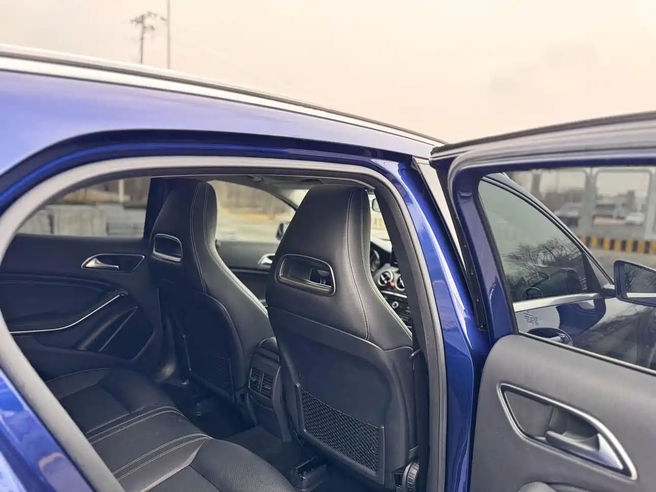 Mercedes-Benz GLA 2016 GLA 200 Dynamic фото 18