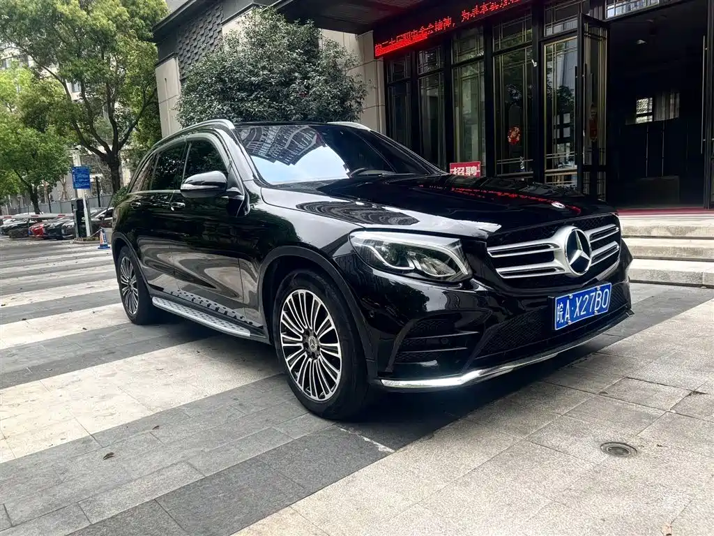 Mercedes-Benz GLC 2019 GLC 260 L 4MATIC Dynamic фото 3