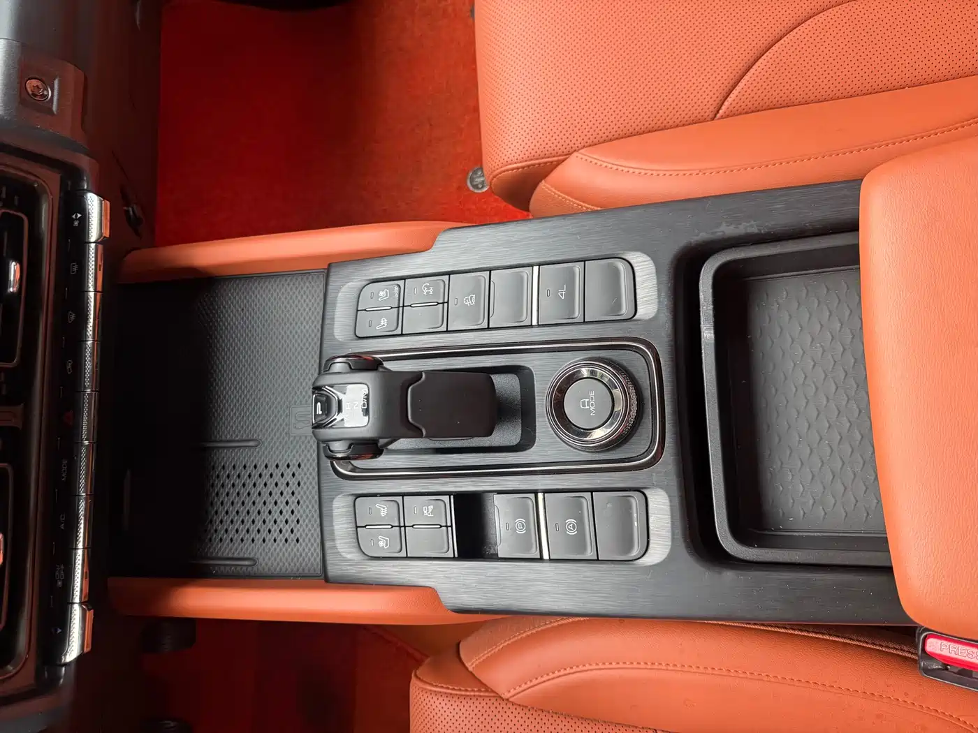 Haval H9 2024 2.4T Diesel AWD Explorer Edition фото 12