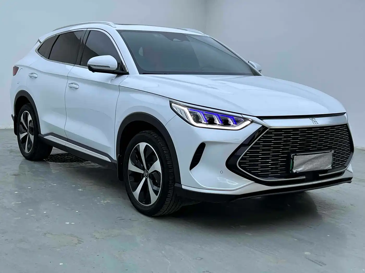 BYD Song PLUS PHEV 2021 DM-i 110KM Flagship PLUS фото 3