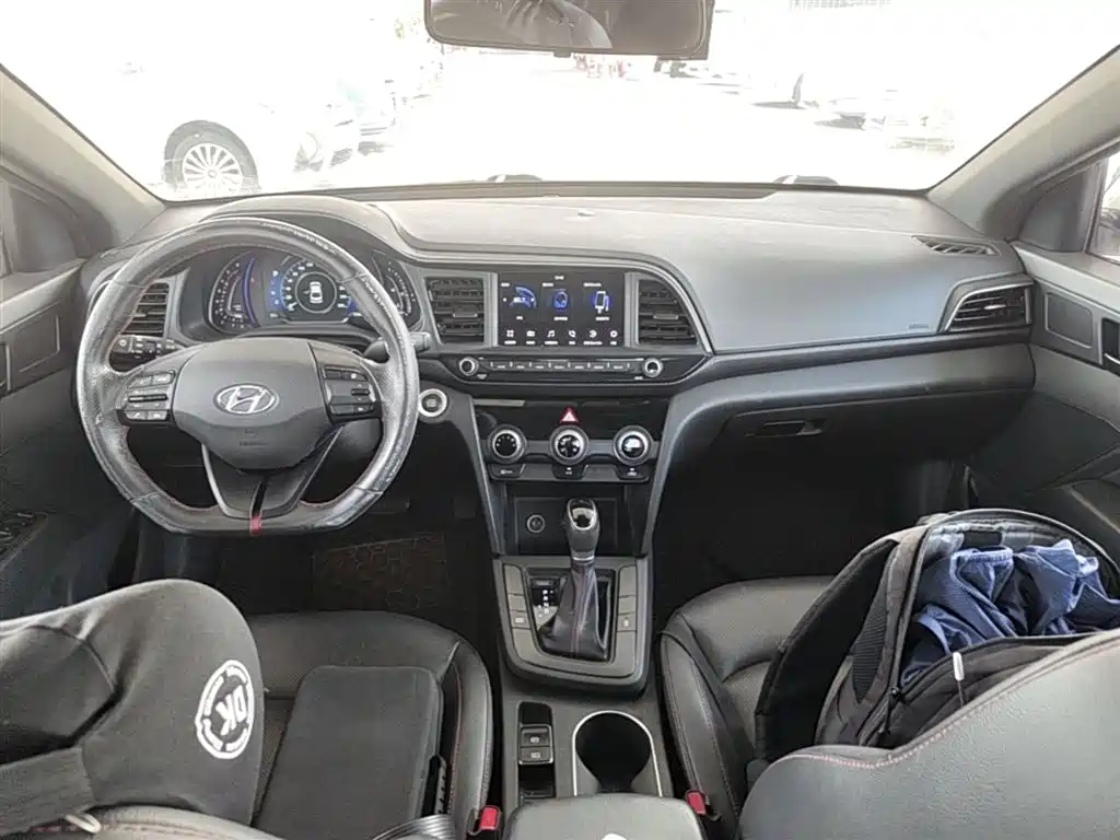 Hyundai Elantra 2019 1.4T Dual-clutch XuanDong·Vitality Type фото 10