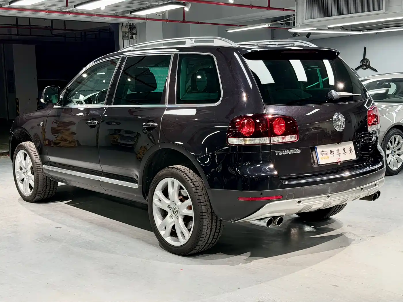 Volkswagen Touareg 2008 6.0 W12 Top Model фото 5