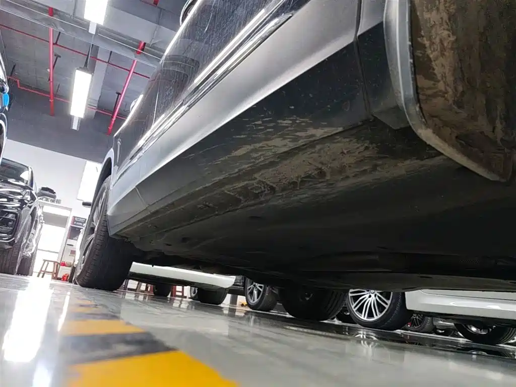 Volkswagen Tiguan L 2020 330TSI Auto 2WD Panorama Comfort China VI фото 21
