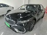Фото 2 - Geely Preface