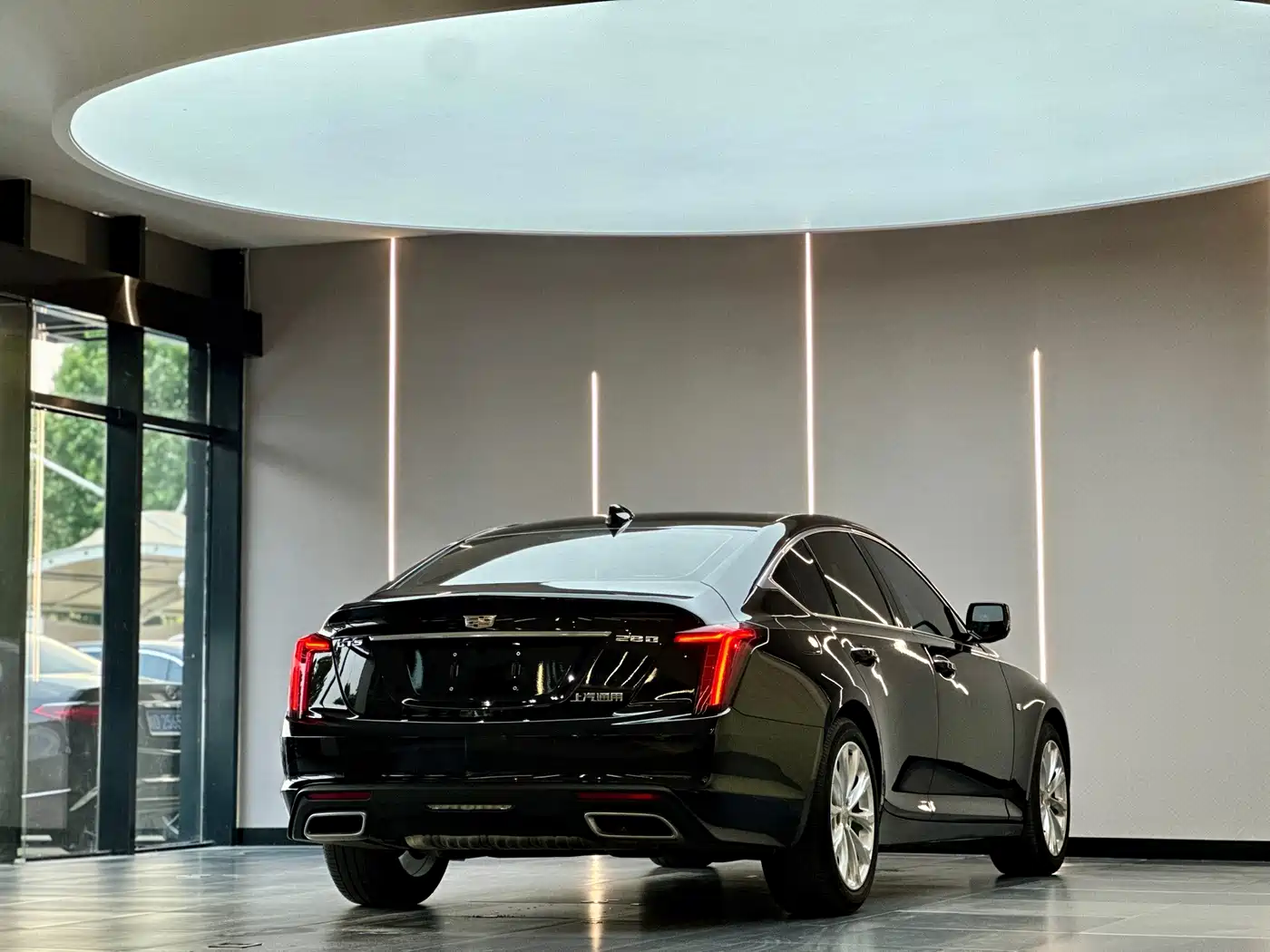 CADILLAC CT5