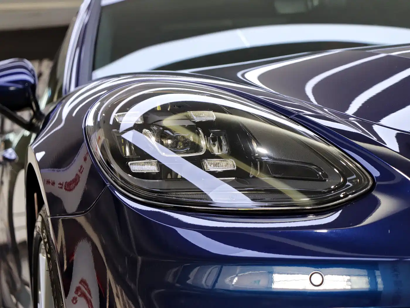 Porsche Panamera 2021 Panamera 4 Executive Long Wheelbase 2.9T фото 33