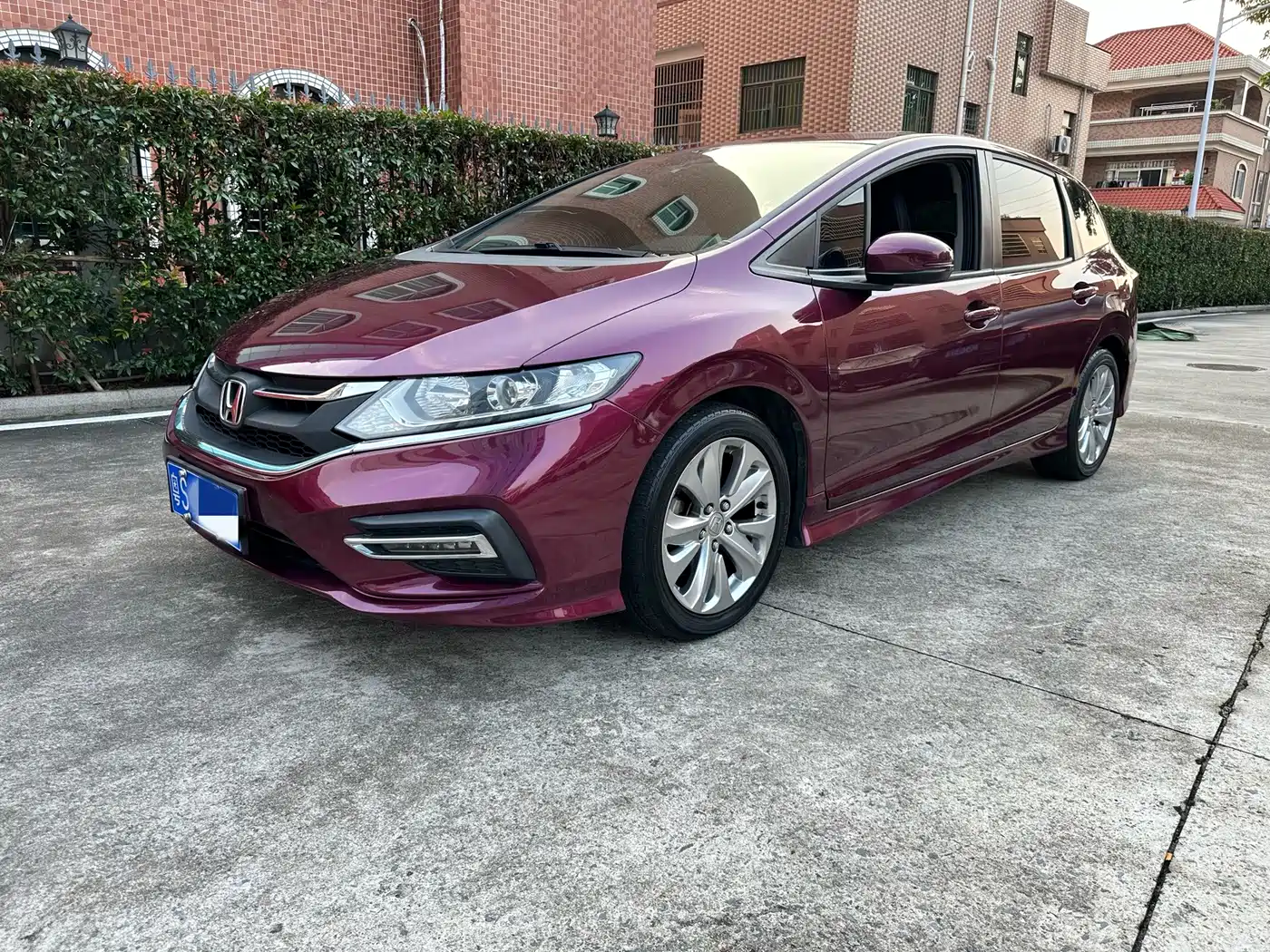 Honda Jade 2018 2017 1.8L Automatic Comfort Edition 5-seater