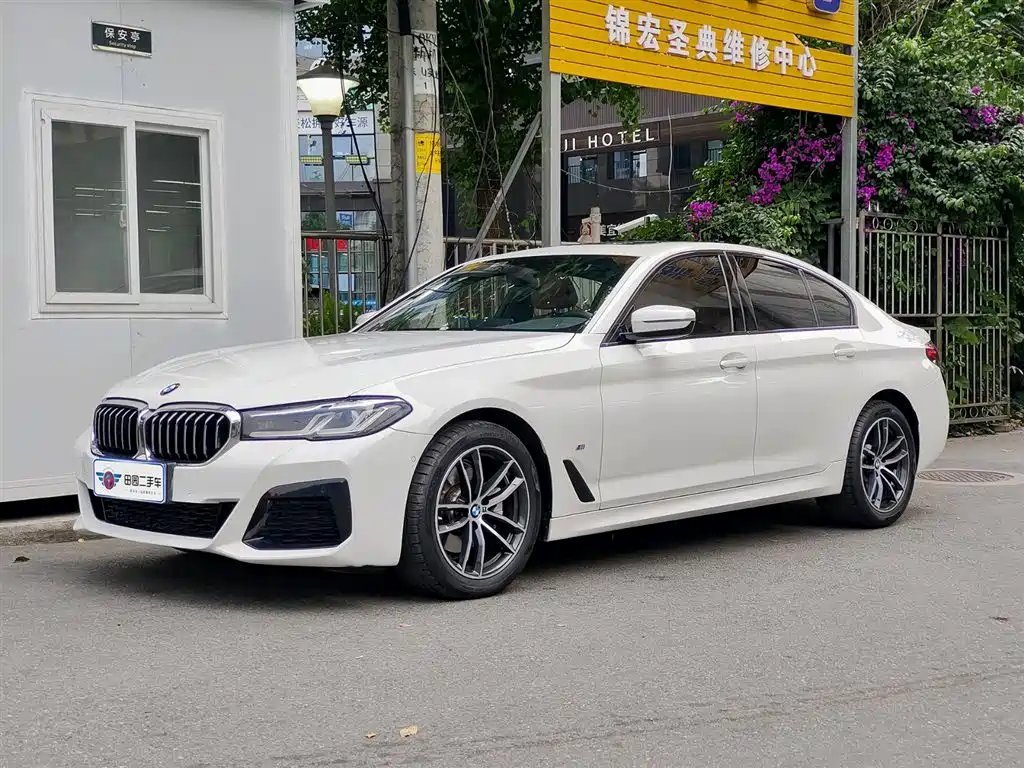 BMW 5 Series (Import) 2022 Model Second Facelift 525i M Sport Package