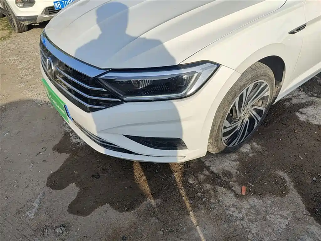 Volkswagen Sagitar 2021 280TSI DSG Surpassing Edition фото 24