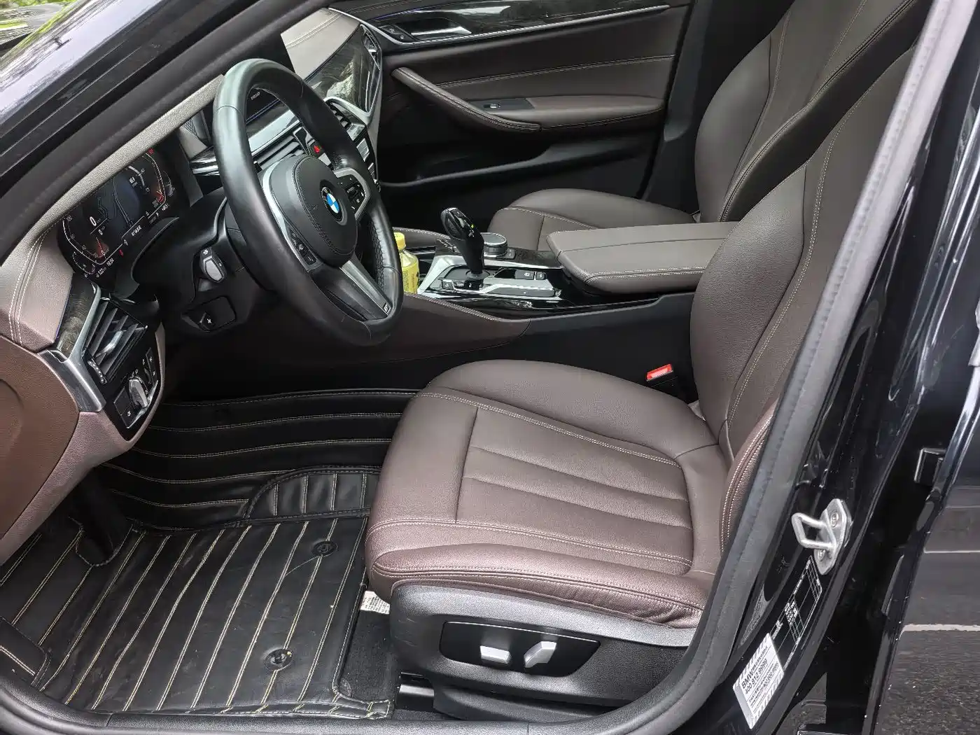 BMW 5 Series 2020 525Li M Sport Package фото 14