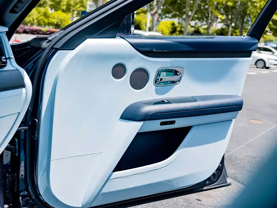 Rolls-Royce Ghost 2021 6.7T Long Wheelbase фото 16