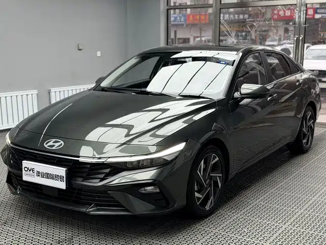 Hyundai Elantra 2023 1.5L CVT GLX Elite Edition