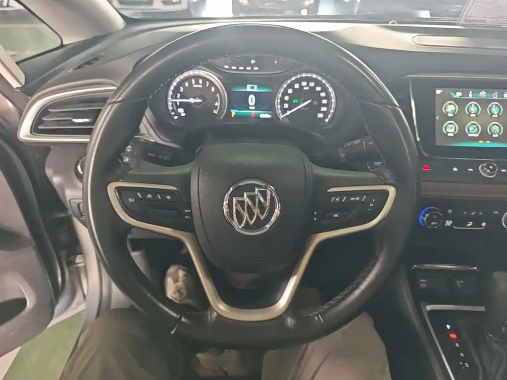 Buick GL6 2017 2018 18T 6-Seater Luxury
