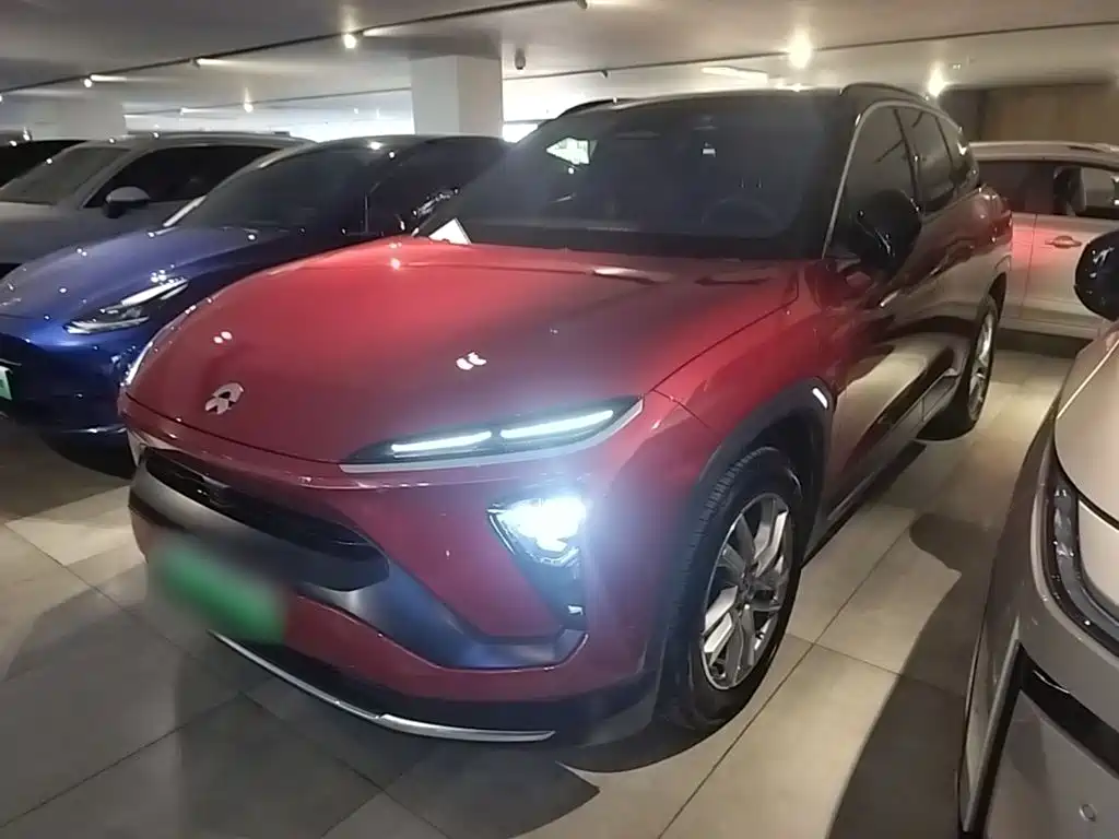 Фото 1 - NIO ES6