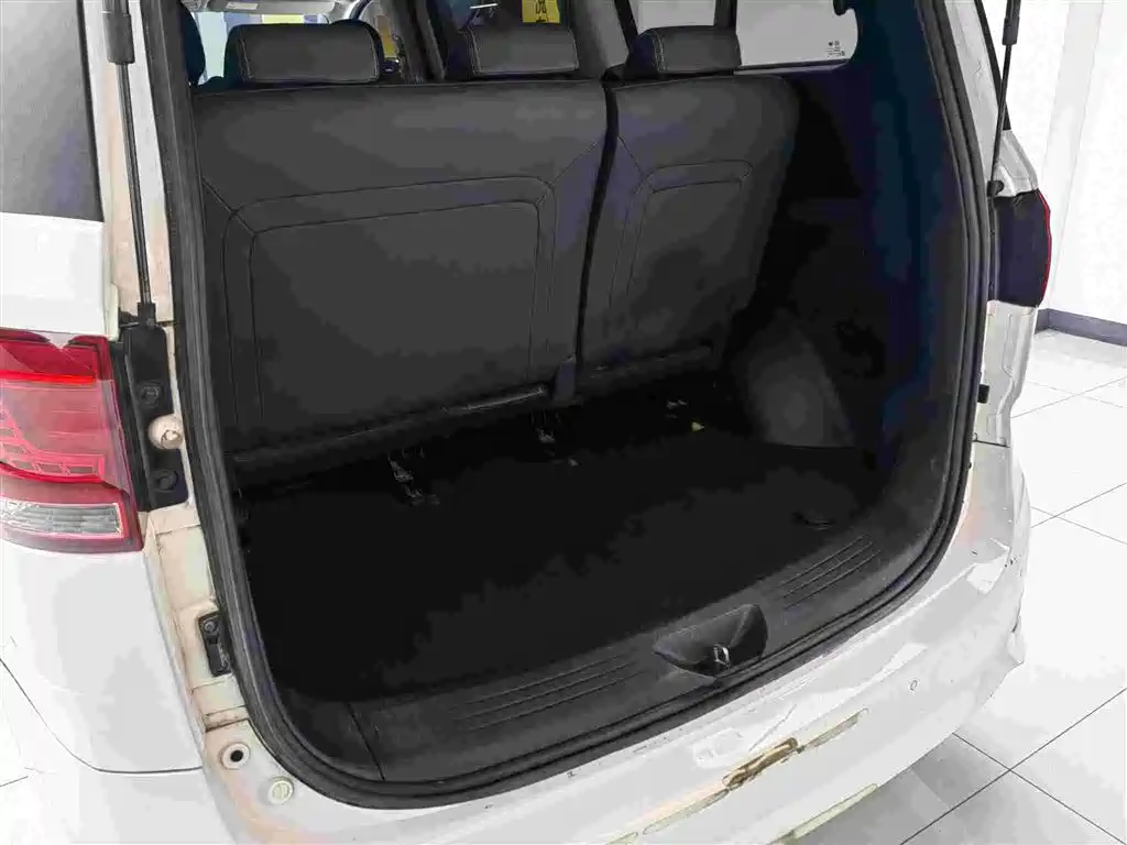 SAIC Maxus Maxus G10 2021 2.0T Automatic Elite Edition Gasoline 7-Seater фото 6