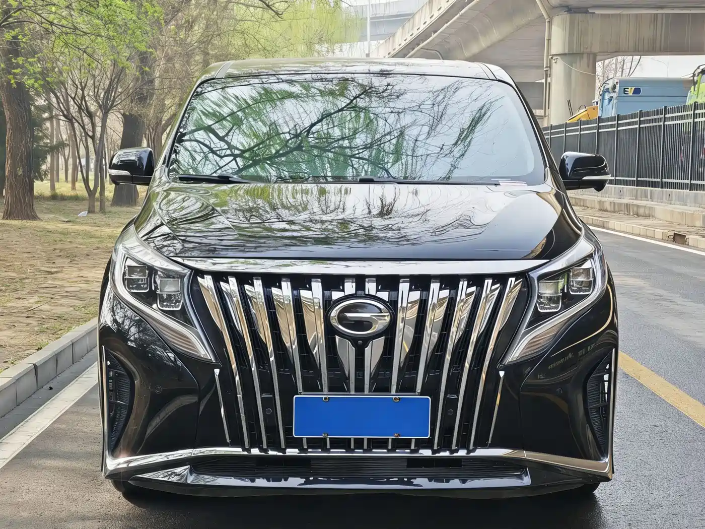 GAC TRUMPCHI M8