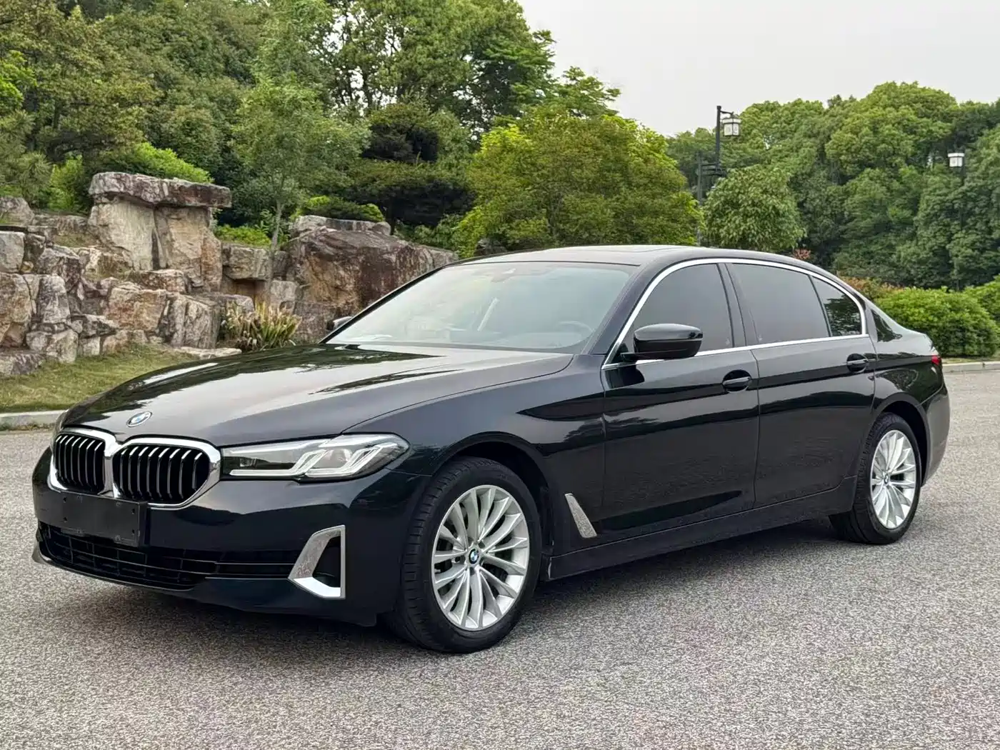 BMW 5 Series 2021 Facelift 525Li Luxury Package