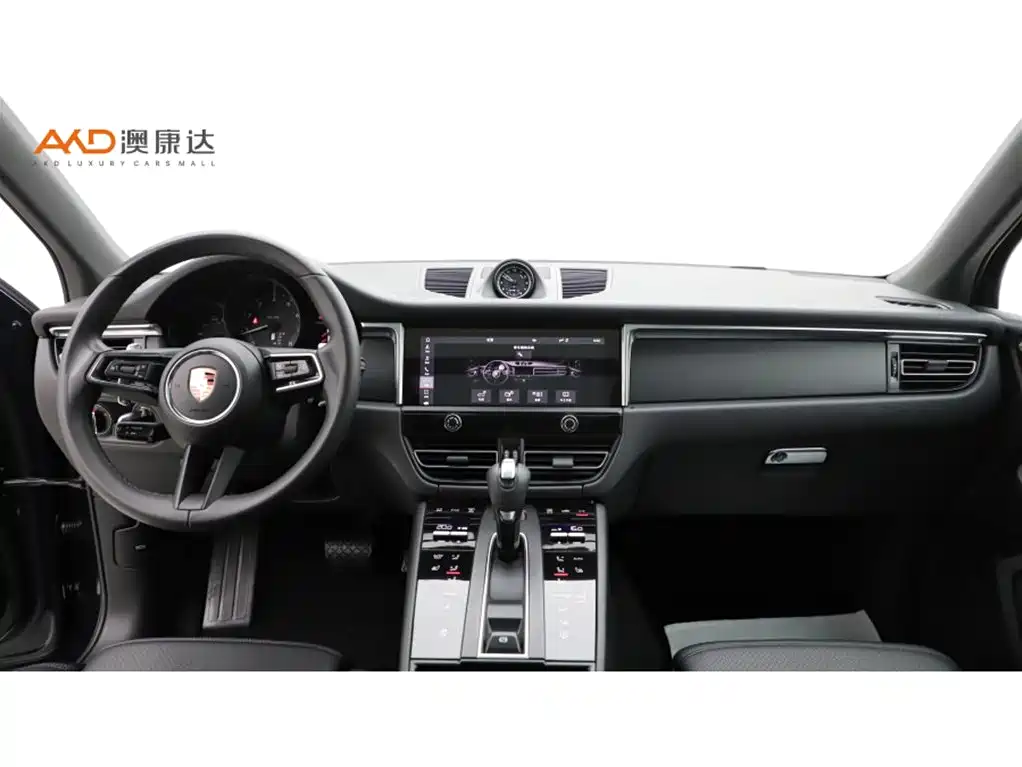 Porsche Macan 2023 Macan 2.0T фото 5