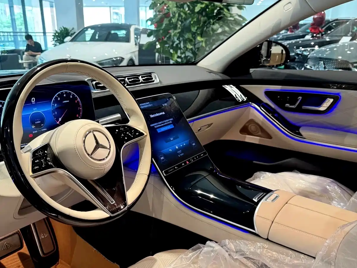 Mercedes-Benz Maybach S-Class 2025 Model S 480 4MATIC фото 5