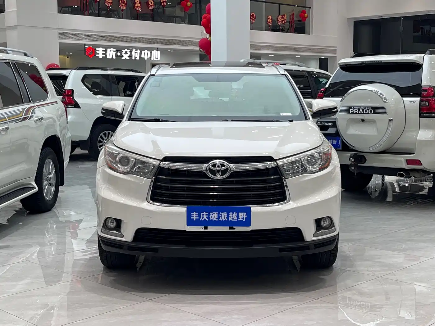Toyota Highlander 2015 2.0T AWD Luxury Edition 7-seater фото 2