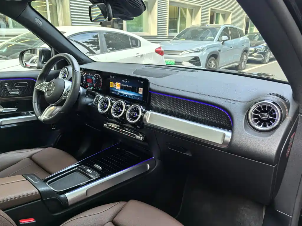Mercedes-Benz GLB 2025 2025 Model GLB 220 Fashion Style