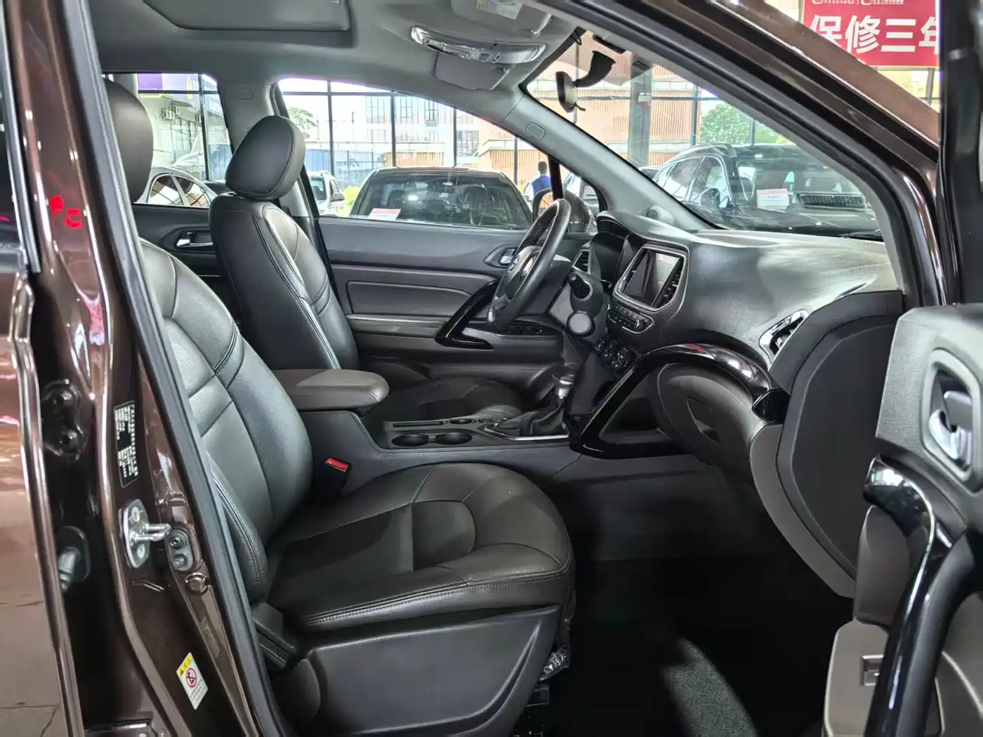 GAC Trumpchi Trumpchi GS4 2017 235T Automatic 2WD Luxury Smart Connected Edition фото 9
