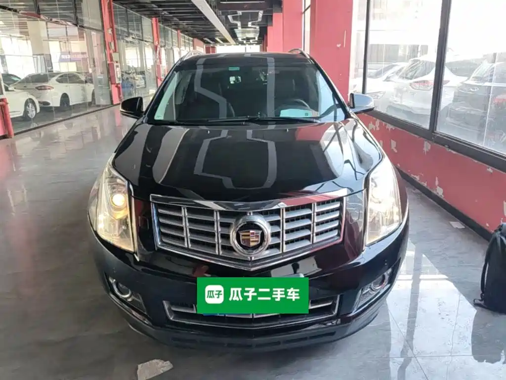 Cadillac SRX 2015 3.0L Elite фото 3