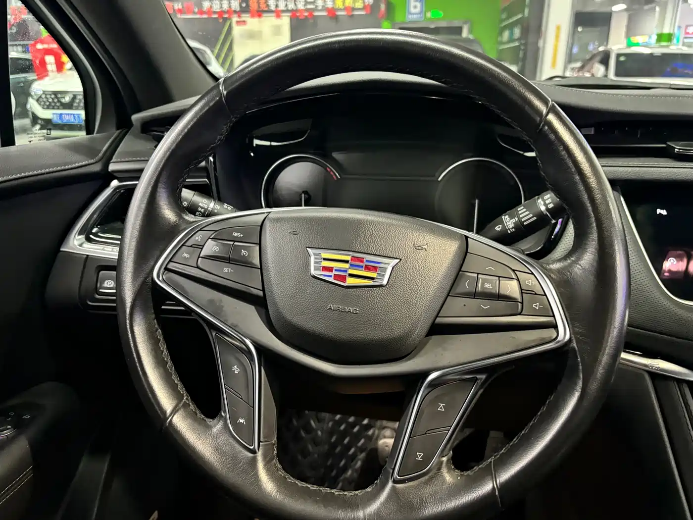 CADILLAC XT5