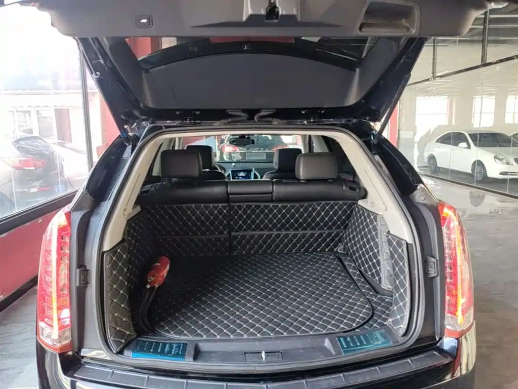 Cadillac SRX 2015 3.0L Elite фото 19