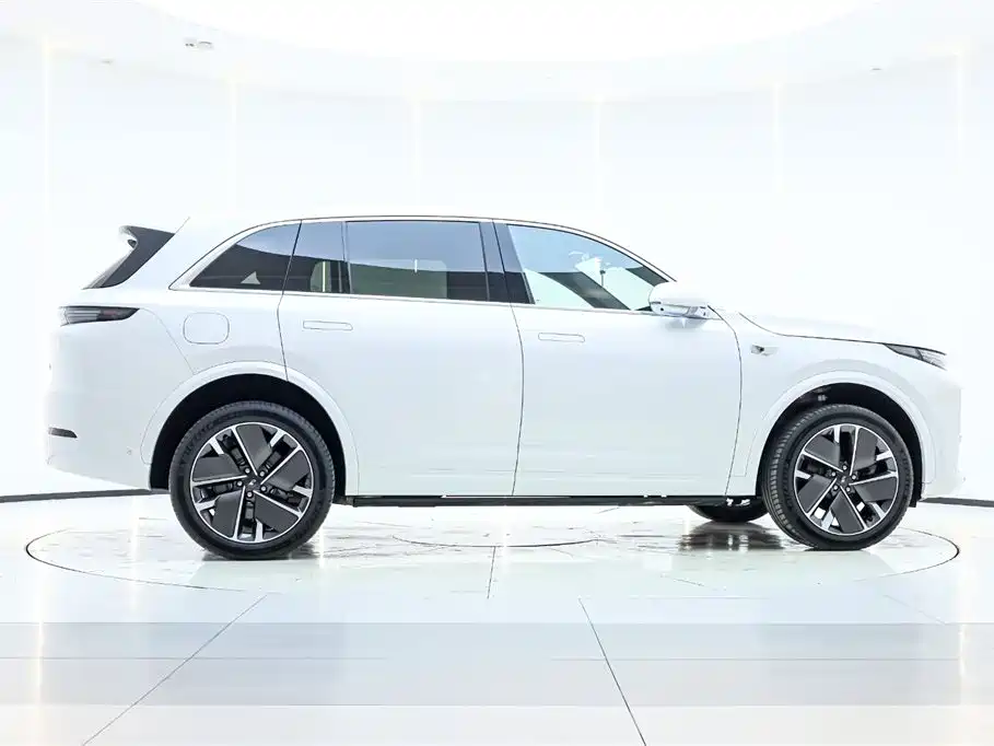 Li Auto IDEAL L7