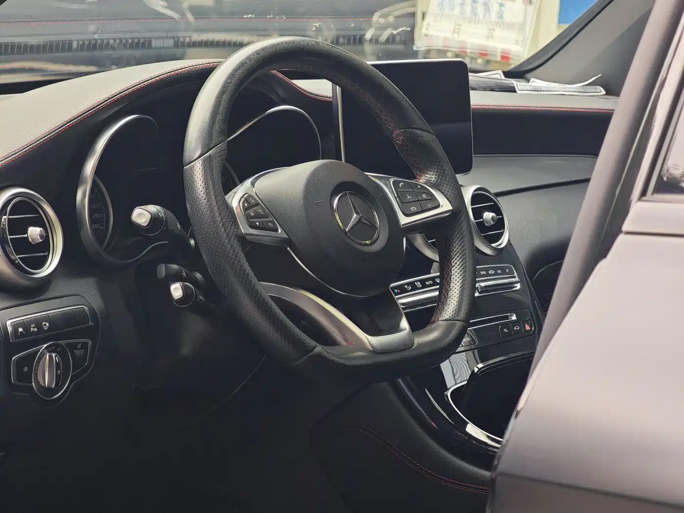 Mercedes-Benz GLC Coupe AMG 2017 AMG GLC 43 4MATIC Coupe SUV фото 8