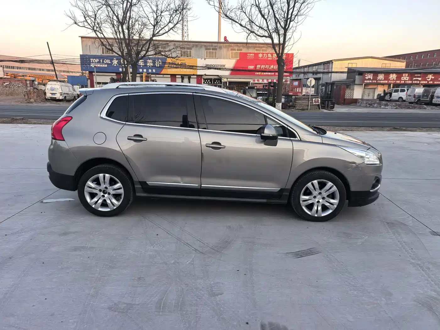 Peugeot 3008 2015 1.6THP Automatic Top Style Edition фото 8
